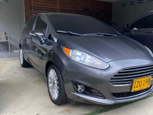 Ford fiesta titanium