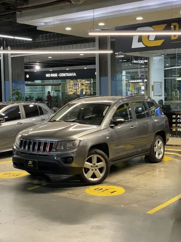 JEEP COMPASS LIMITED TP 2400CC 4X4 2012