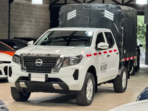 NISSAN NP300 FRONTIER SE