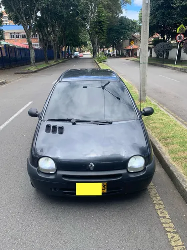 RENAULT TWINGO ACCES 2012