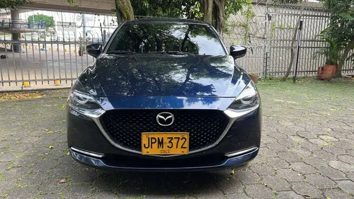 Mazda 2 grand Touring 2021 con garantia