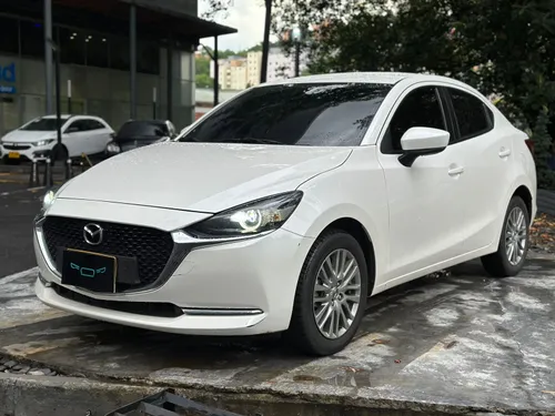 Mazda 2 Grand Touring Lx Sedan 2023