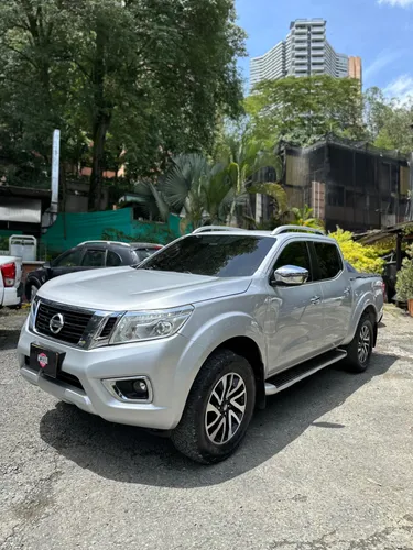 Nissan frontier np300 le full diesel 2018