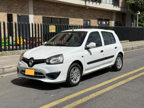 Renault Clio Style Sport 2016