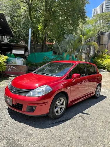 Nissan Tiida full 2013