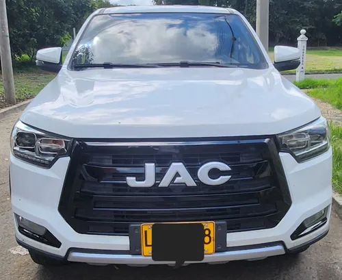 JAC MT  diesel 2.6 doble cabina 2023