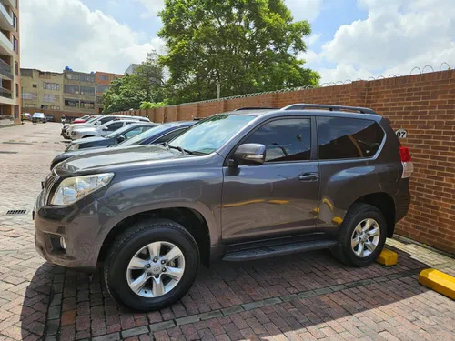 Toyota prado TX 2011 diesel 3.0