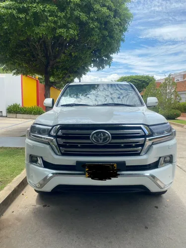 Toyota LC200 Sahara 2015 BLINDADA