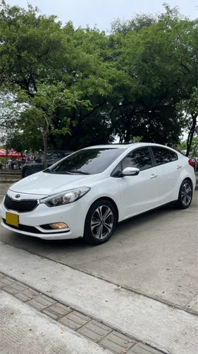 Kia Cerato Pro Summa 2016