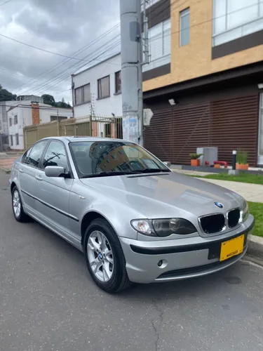 BMW 318i