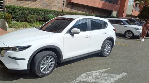 MAZDA CX5 AUTOMATICA UNICO DUENO PINTURA ORIGINAL 