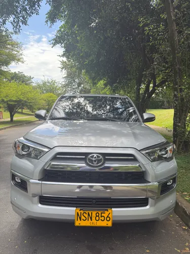 Toyota 4Runner limited blindaje 2 