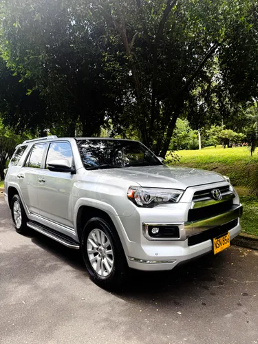 Toyota 4Runner limited blindaje 2 