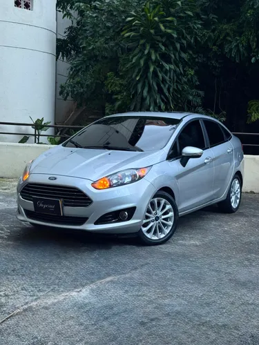FORD FIESTA TITANIUM 2018