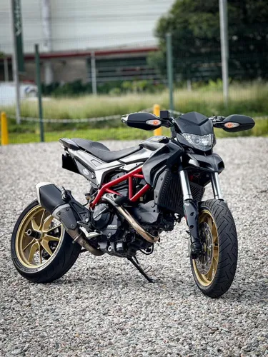 Ducati HYPERMOTARD 821 2015