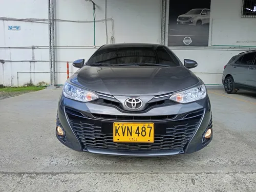 Toyota Yaris xs 2022