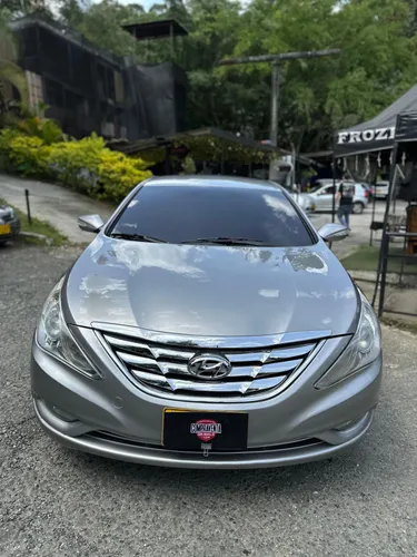 Hyundai i45 Sonata 2012