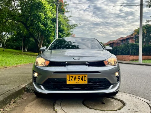 KIA RIO VIBRANT 2022
