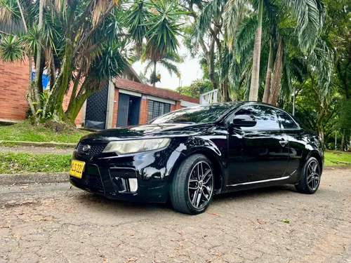 KIA CERATO KOUP 2011 