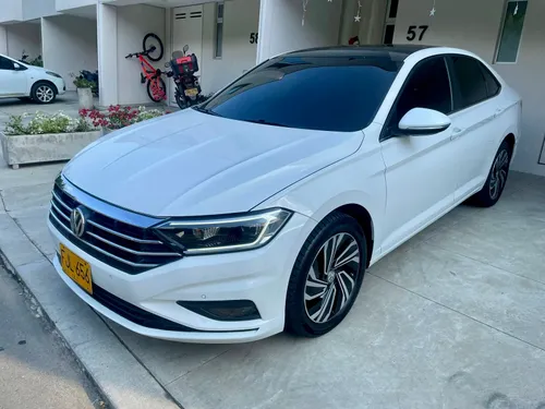 VOLKSWAGEN JETTA SPORTLINE 2019