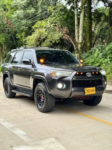 Toyota 4Runner SR5 2014