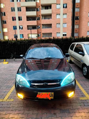 Chevrolet Optra HB 1.8 modelo 2007 full equipo.