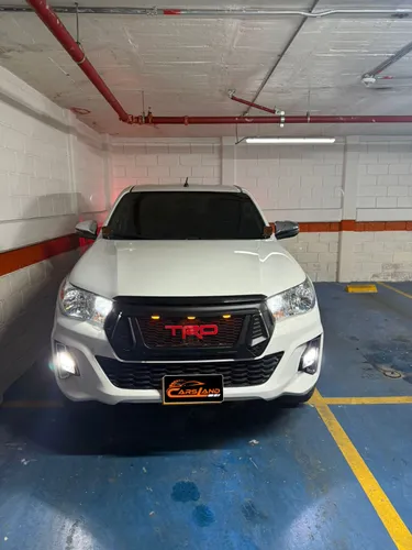 Toyota Hilux SRV 2.8 diesel aut 2020 versin ful