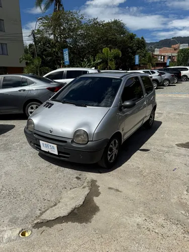 RENAULT TWINGO ACCESS