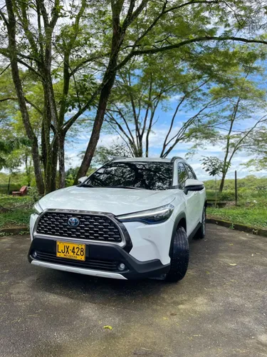 Toyota Corolla Cross SEG 2023 Hibrida 