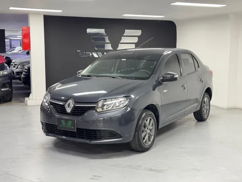RENAULT  LOGAN VERCION NIGHT  DAY 2018 FULL EQUIPO