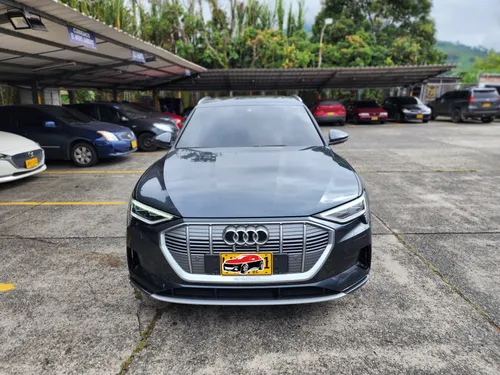 Audi Q8 E-tron 55 Quattro