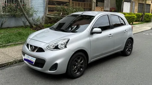 NISSAN MARCH 2019 AUTOMATICO