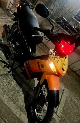 YAMAHA CRYPTON 2016. SOAT Y TECNO AL DIA.SIN MULTAS.  TRASPASO OBLIGATORIO