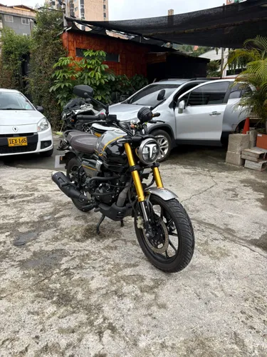TVS RONIN 225 TD