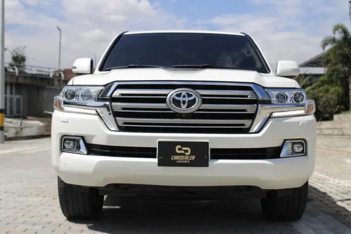 Toyota Sahara LC200 VX B2 2019 Diesel 