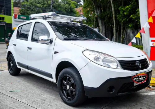 RENAULT SANDERO 2010 RECIBO MOTO 