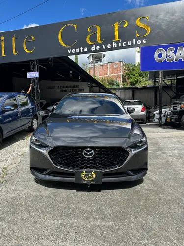 MAZDA 3 2023 HIBRIDO 2.0