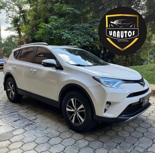 Toyota Rav4 X-road 4X4 2.5cc
