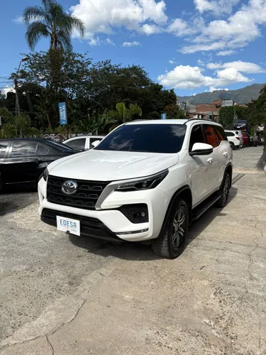 TOYOTA FORTUNER SW4 DIESEL 4X2