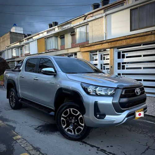Toyota Hilux 2.4 MT diesel 2022