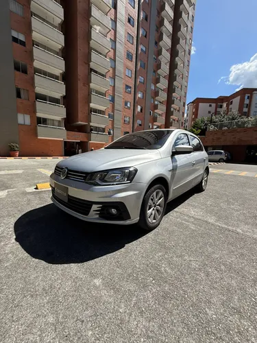 Volkswagen Gol Comfortline 2018 Segundo Dueno Mecanico 4x2