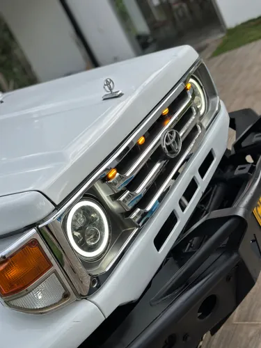 Toyota Macho