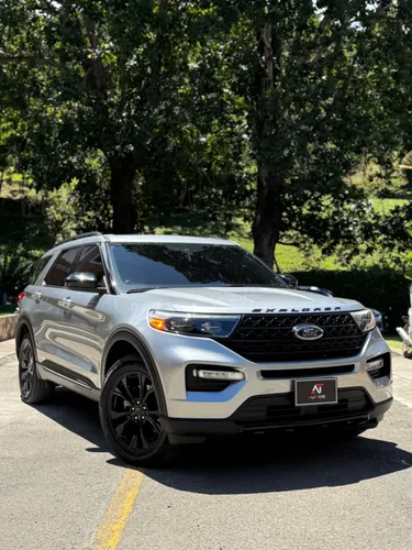 FORD EXPLORER  2022  2.3T  XLT  AT