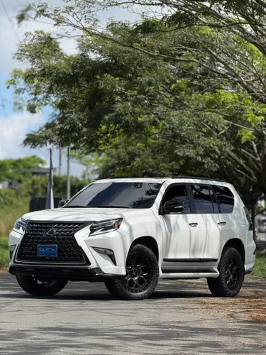Lexus GX460 black edition blindaje 2 plus 
