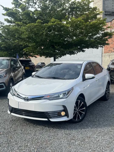 TOYOTA YARIS SPORT 