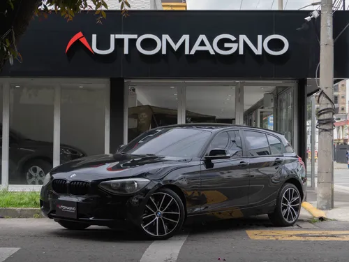 Bmw 116i Hatchback Modelo 2013