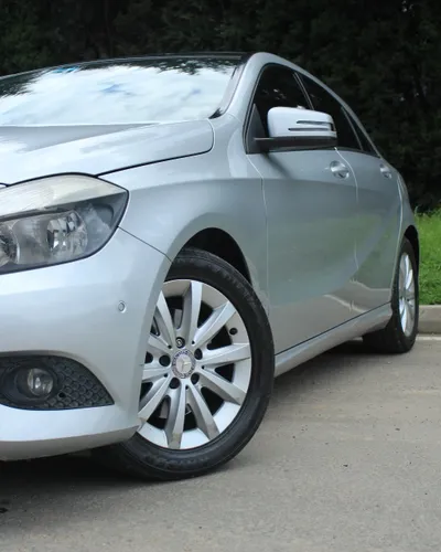 MERCEDES BENZ A200 2013