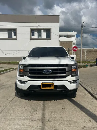 Ford F-150 Lariat Sport 2022