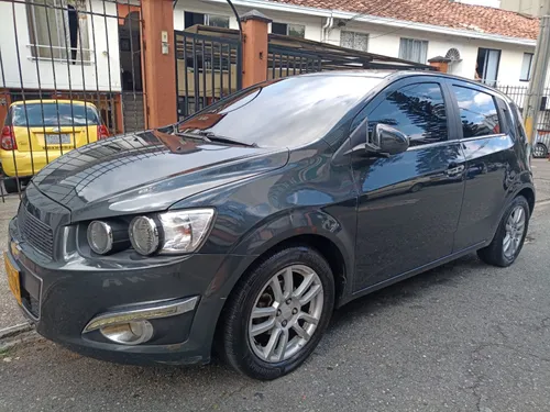 Chevrolet Sonic sport 2014