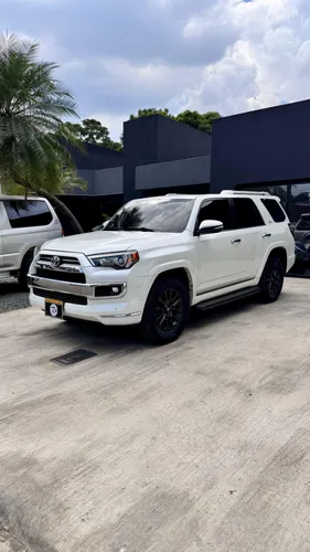 Toyota 4Runner Limited